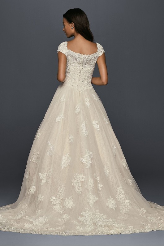 Cap Sleeve Lace Wedding Ball Gown with Beading  CWG768