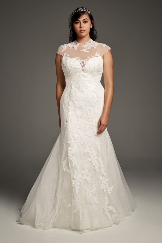 Chantilly Lace Plus Size Trumpet Wedding Dress 8VW351427