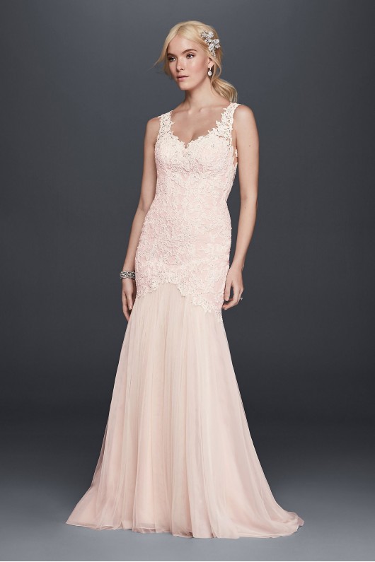 Petite Beaded Venice Scalloped Lace Wedding Dress  7SWG723