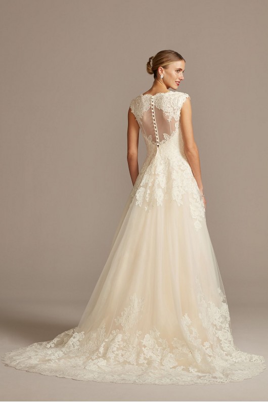 Scalloped Lace and Tulle Petite Wedding Dress  Collection 7WG3850
