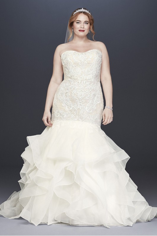 Scroll Lace Trumpet Plus Size Wedding Dress  8CWG769