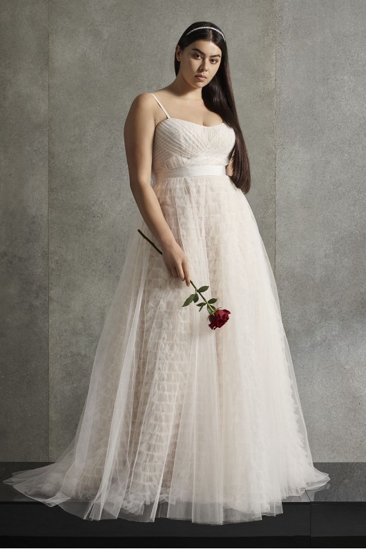 Tiered Plus Size Wedding Dress 8VW351497